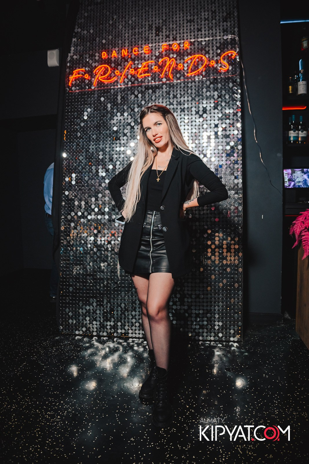 SANTA BARBARA — SPECIAL QUEST МИТЯ ФОМИН. КИПЯТКОМ АЛМАТЫ!