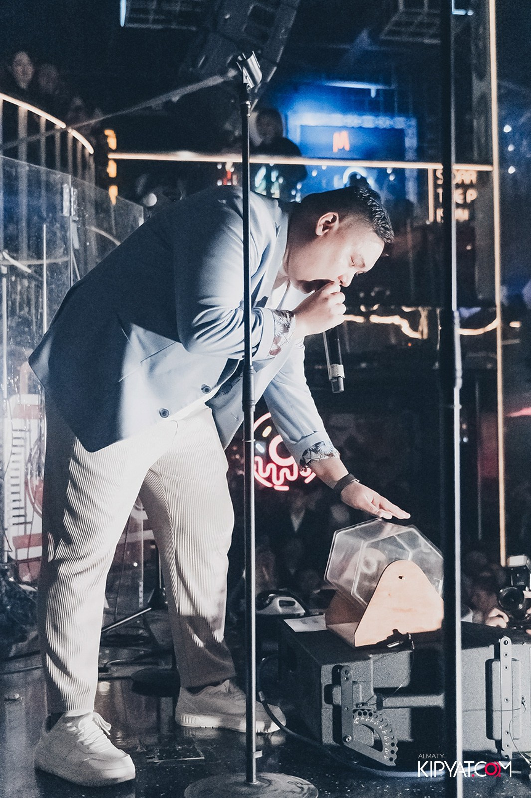 CLUB SHOW BY ИРИНА КАЙРАТОВНА В SANTA BARBARA CLUB. КИПЯТКОМ АЛМАТЫ!