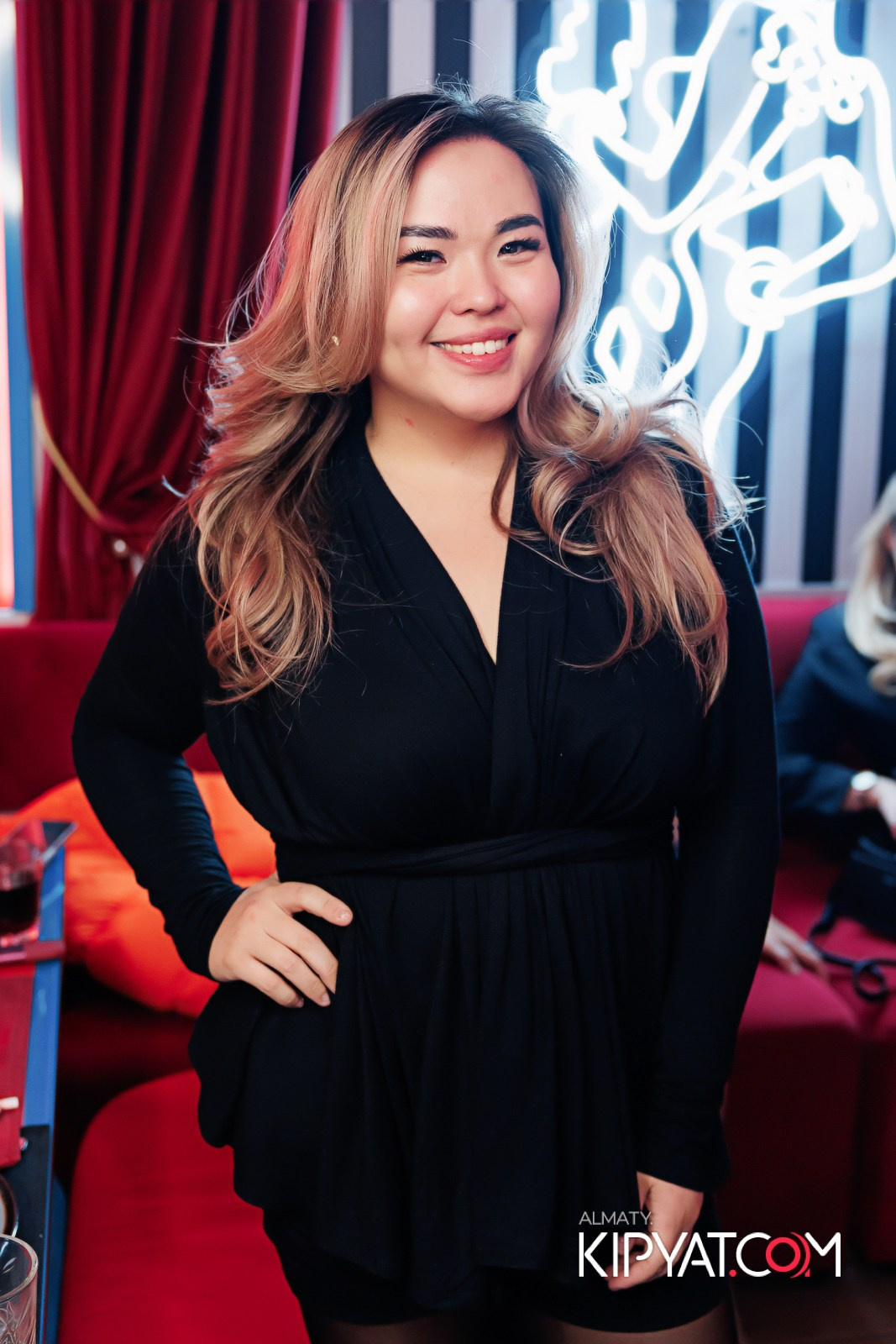 ЗАЯ, НА БИС. КИПЯТКОМ АЛМАТЫ!