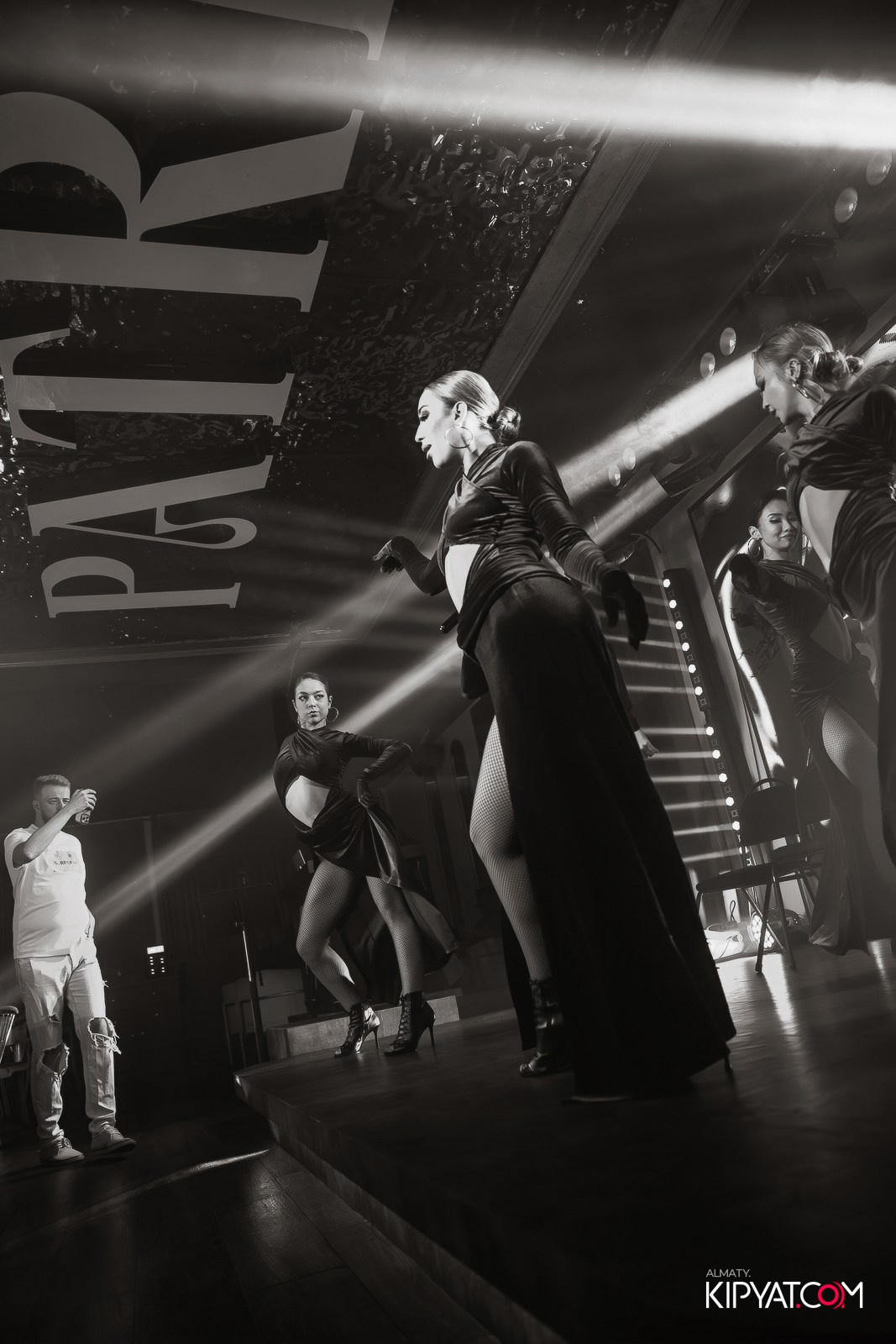 PATRIKI RESTAURANT. КИПЯТКОМ АЛМАТЫ!