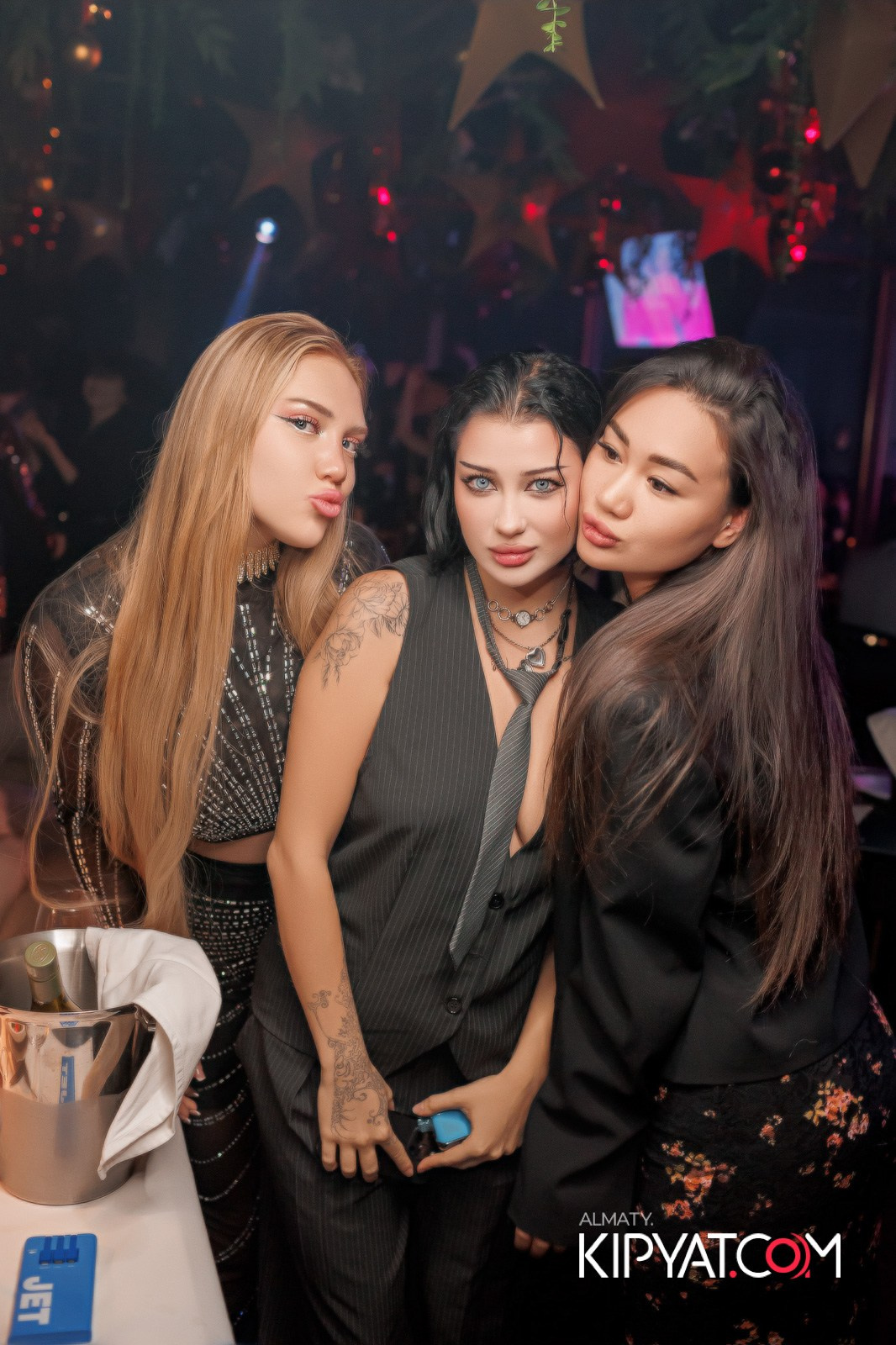 PATRIKI RESTAURANT. КИПЯТКОМ АЛМАТЫ!