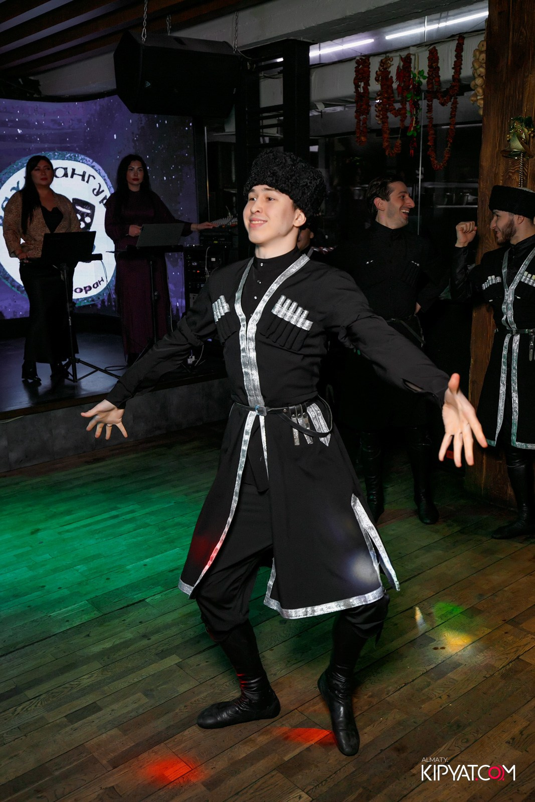 ВАХТАНГУРИ. КИПЯТКОМ АЛМАТЫ!