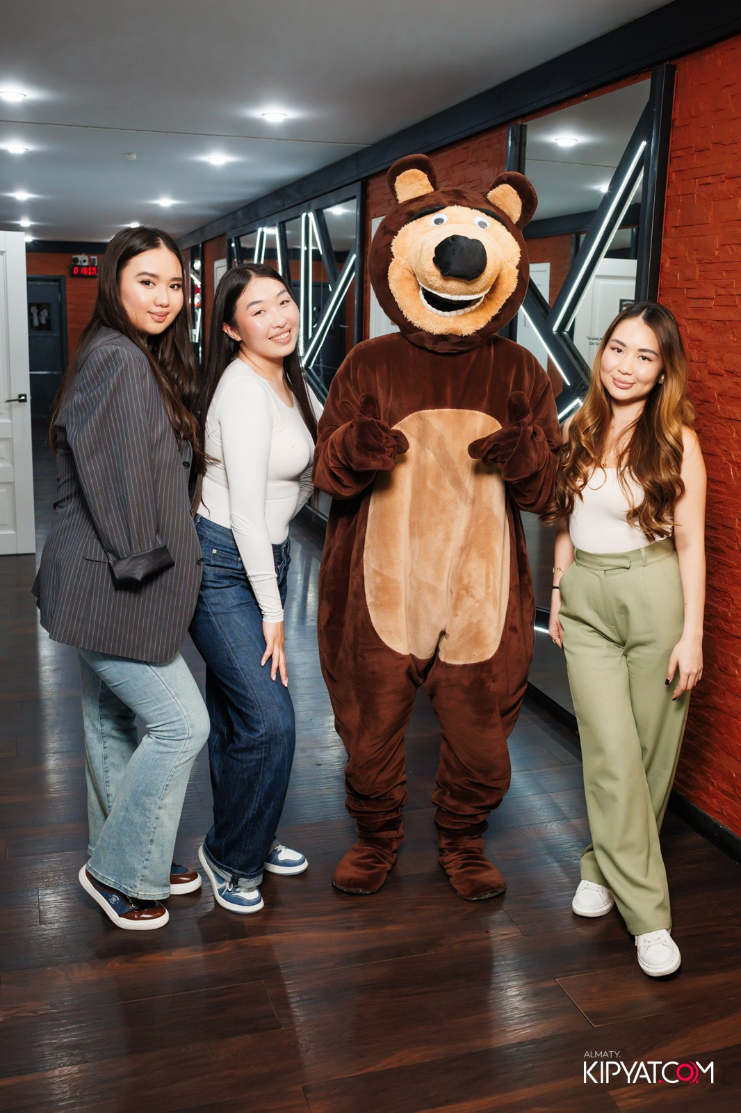 УХО И МЕДВЕДЬ НА САИНА. КИПЯТКОМ АЛМАТЫ!