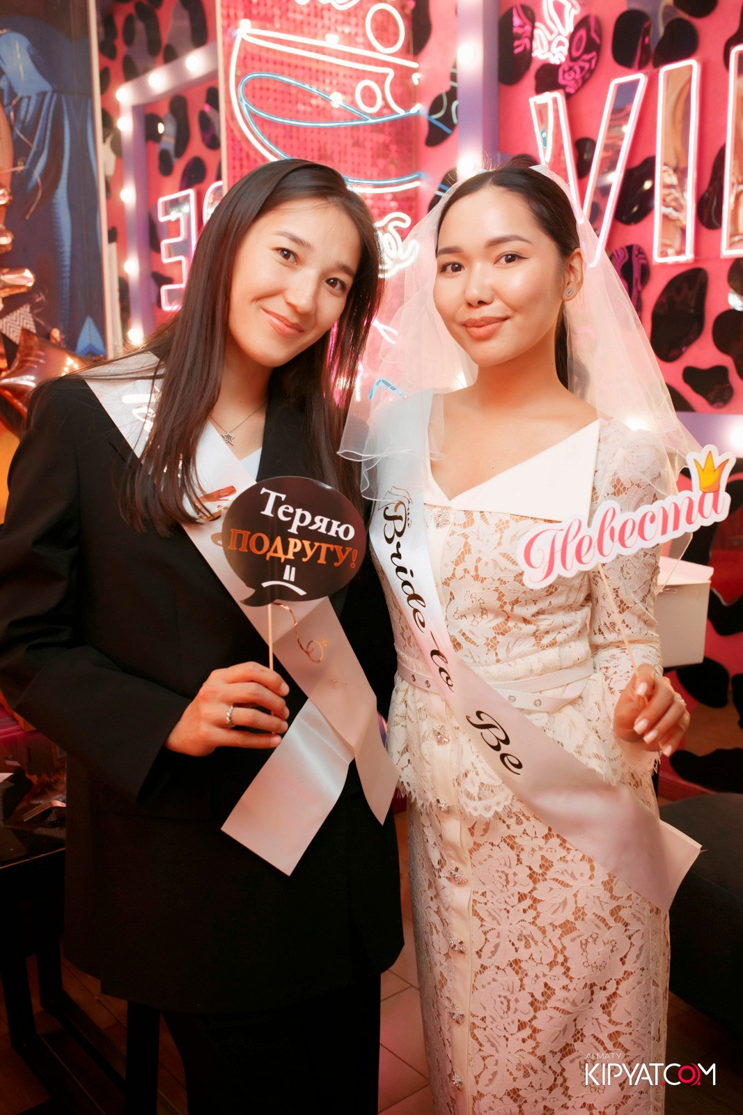 УХО И МЕДВЕДЬ НА КУРМАНГАЗЫ. КИПЯТКОМ АЛМАТЫ! Фотосъемка мероприятий в Алматы