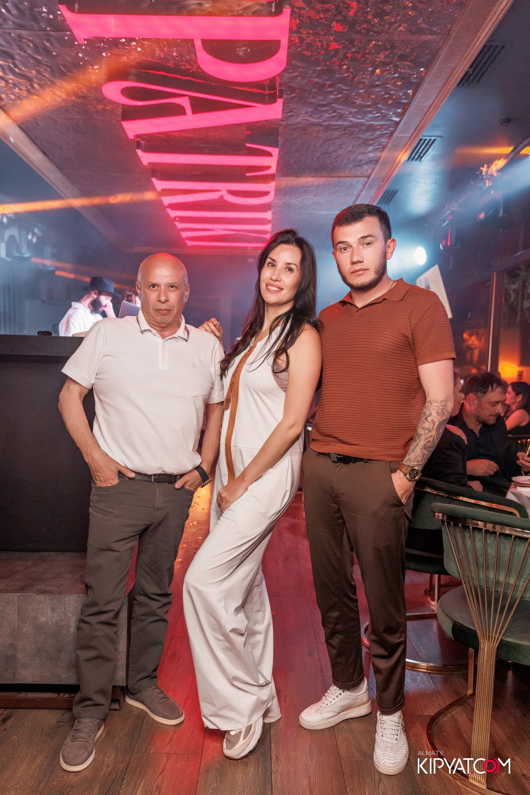 PATRIKI RESTAURANT. КИПЯТКОМ АЛМАТЫ!