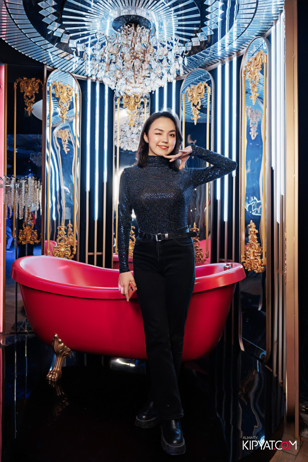 ЗАЯ, НА БИС. КИПЯТКОМ АЛМАТЫ!