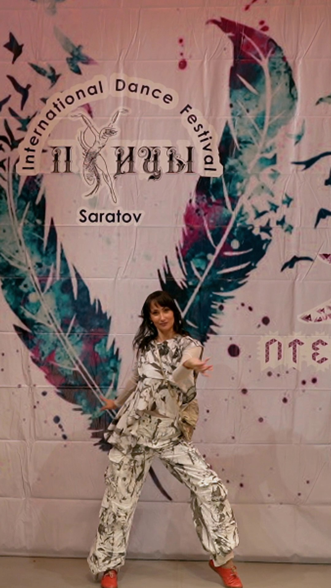 Съёмка рилс, контент, видеосъемка для маркетплейсов и соцсетей. Видеограф Эля Гвоздь