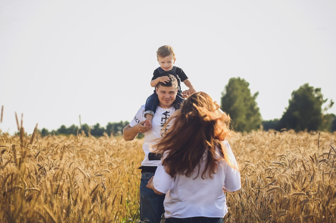 Листарова Анна семейный фотограф