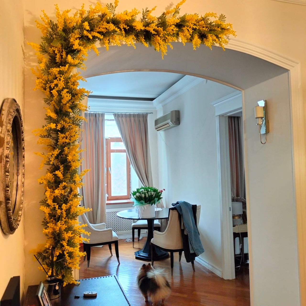 Украшение арки - проёма декоративной мимозой. цветы на заказ. цветы. флорист дизайнер. клиентский сервис. головинский район. сао. флорист ховрино. флорист головинскийрайон. флорист клин. оформление цветами. цветочное оформление. оформление живыми цветами. современная флористика. камерная свадьба. большая свадьба. флорист на свадьбу москва. декоратор на свадьбу. концепция свадьбы. ручная работа. маленькая свадьба. бюджетная свадьба. дорогая свадьба. работа на заказ. живые цветы. украшение живыми цветами. искусственная мимоза. декоративные цветы. яркие, весенние цветы . ручная работа. работа на заказ