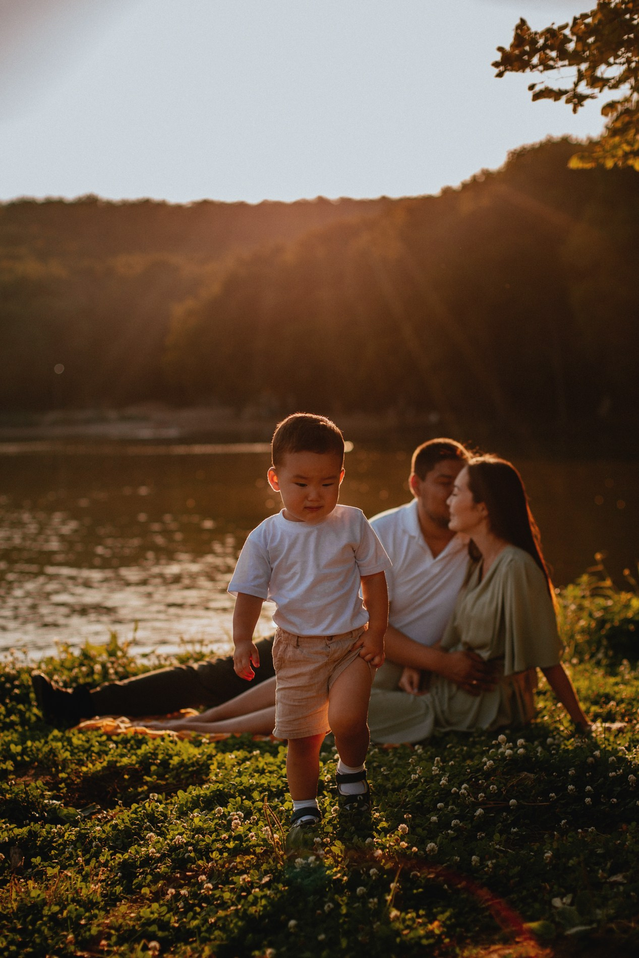 Зарисовки счастья у озера. Семейный и свадебный фотограф в Саратове Катерина Оленская