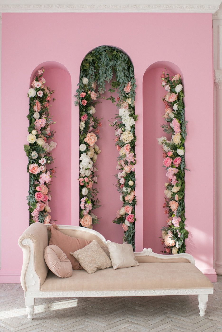 Цветочный декор в фотостудии спб