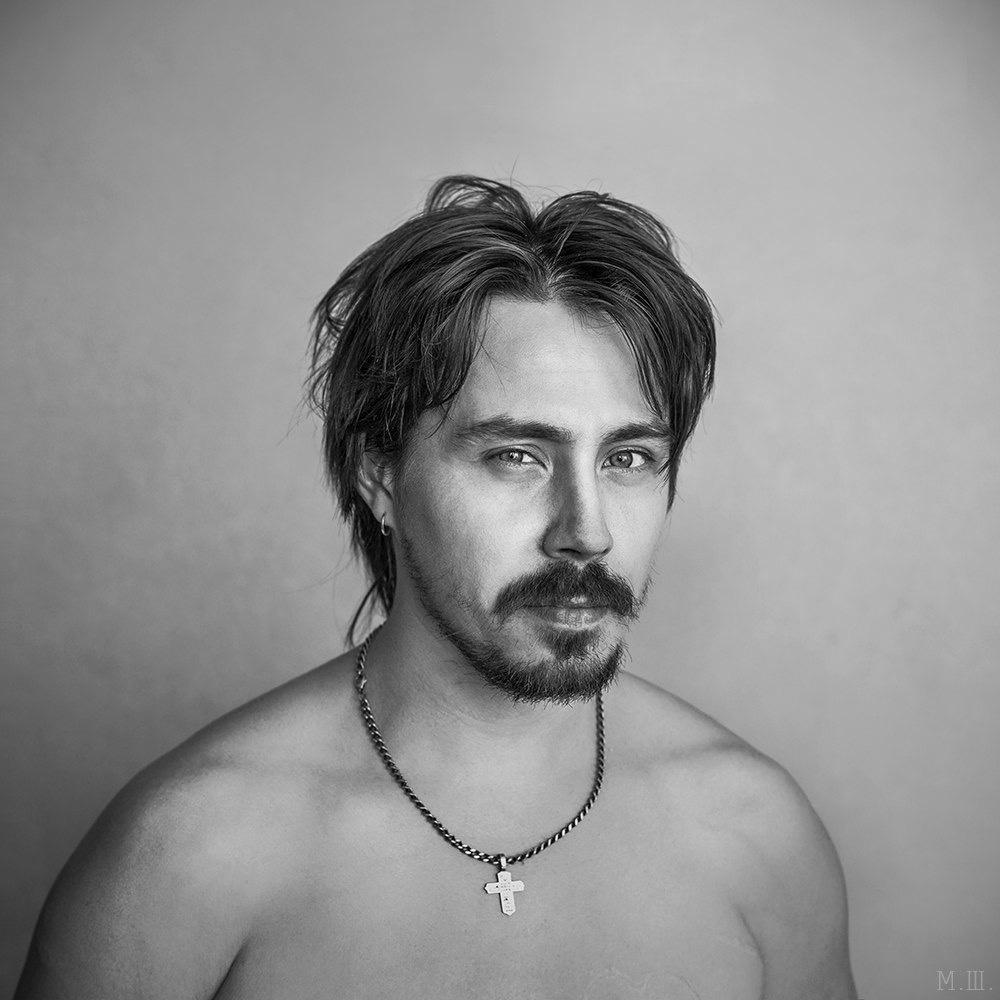 Близость (2013г.). Михаил Шестаков