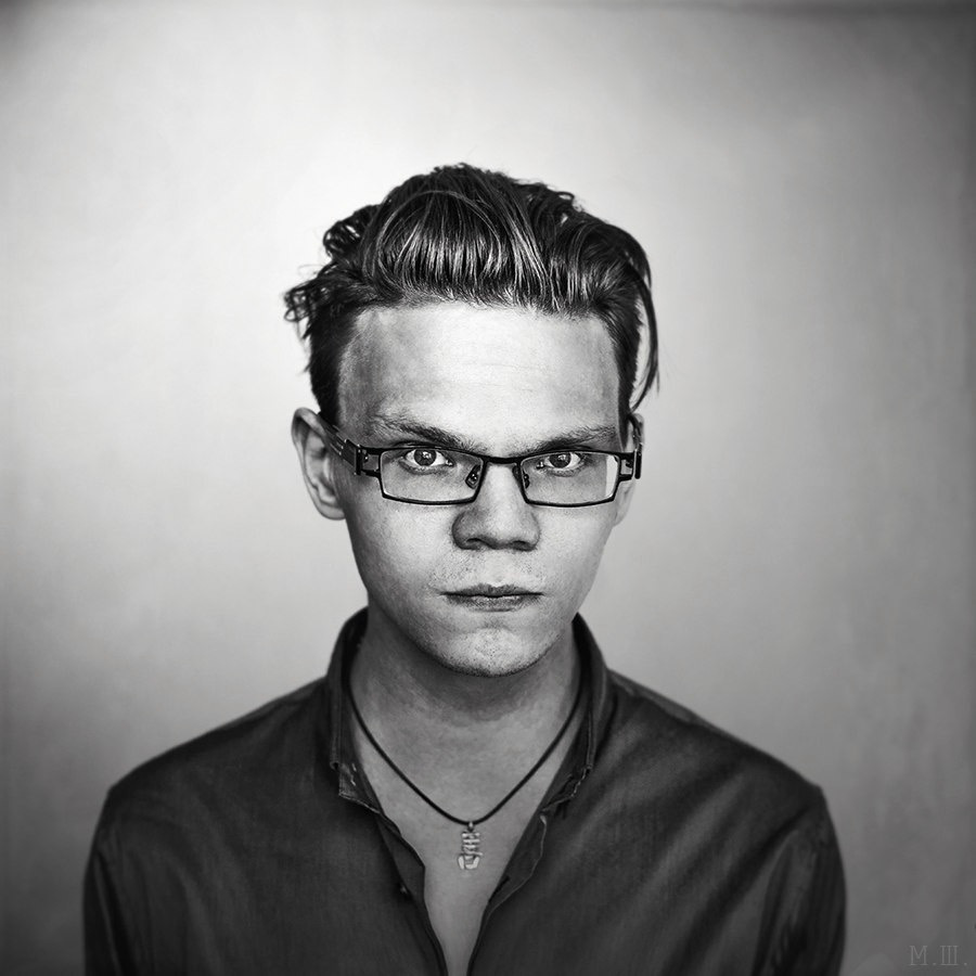 Близость (2013г.). Михаил Шестаков