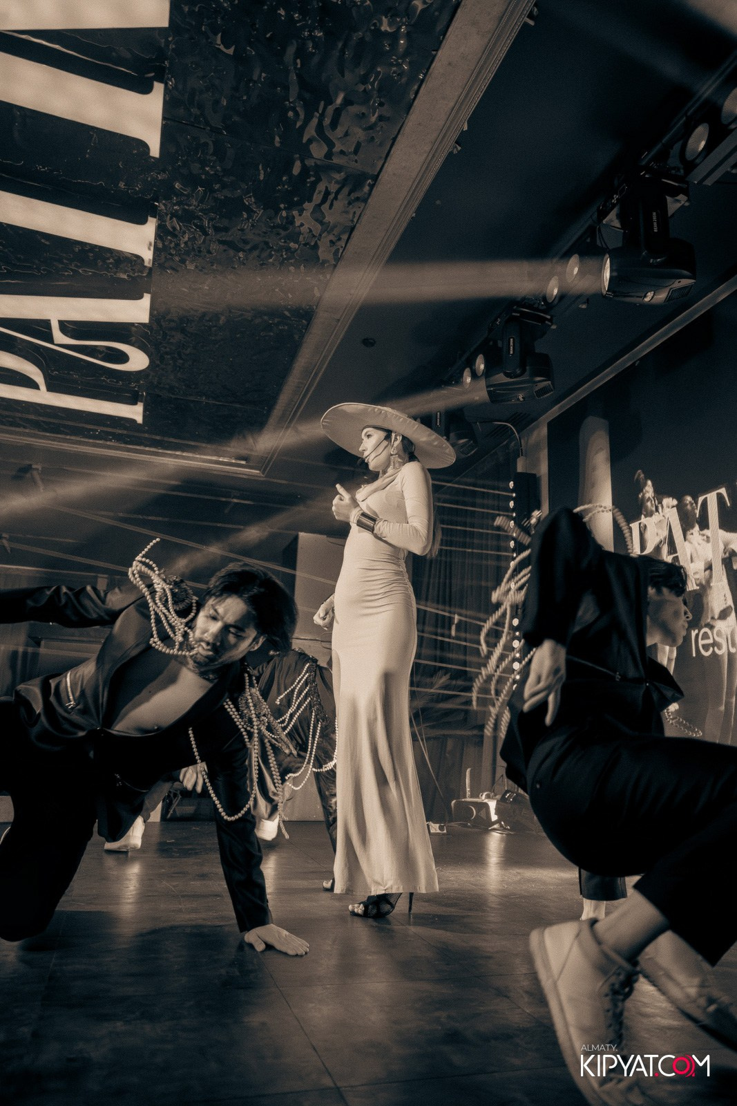 PATRIKI RESTAURANT. КИПЯТКОМ АЛМАТЫ!