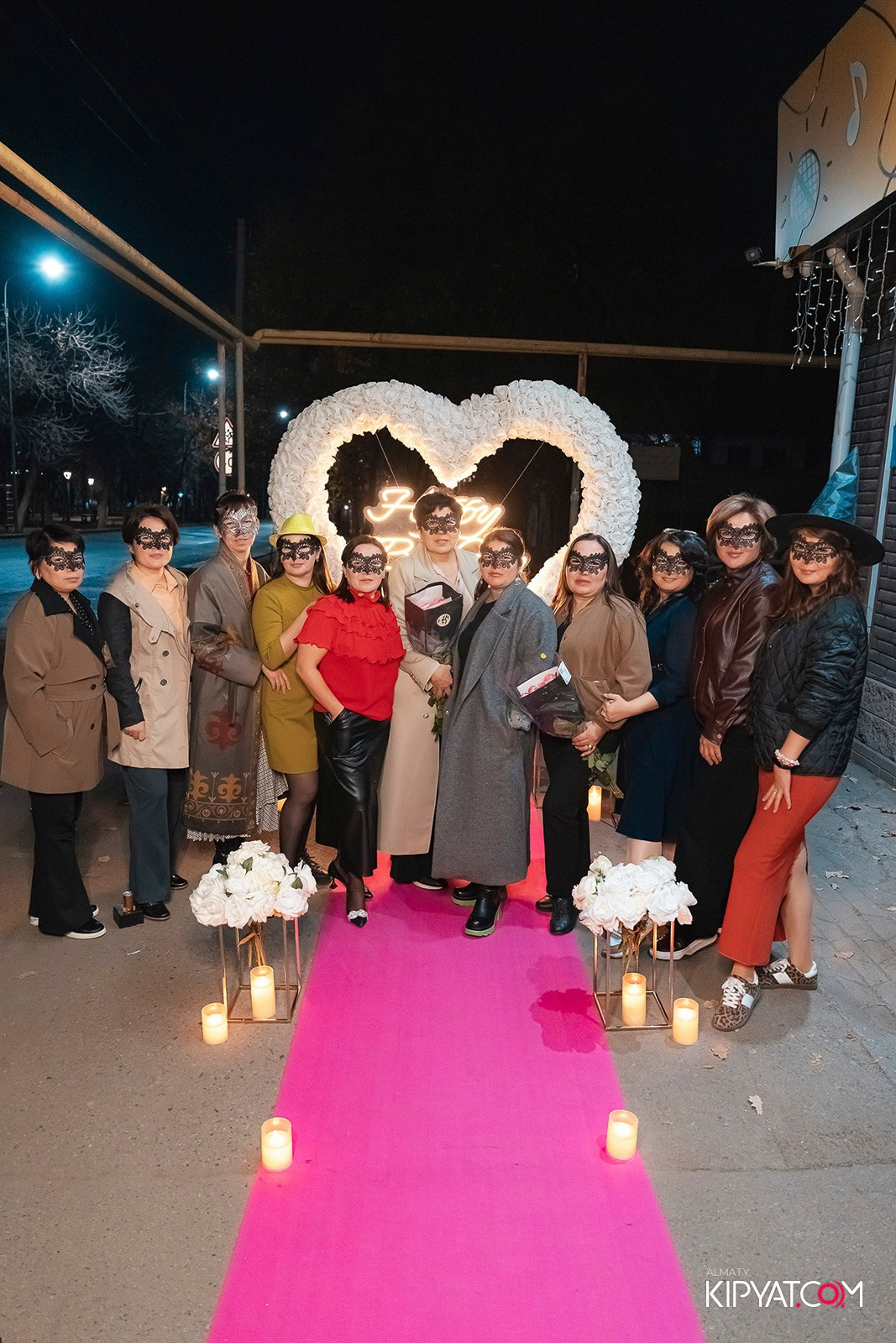 УХО И МЕДВЕДЬ НА ГАГАРИНА. КИПЯТКОМ АЛМАТЫ!