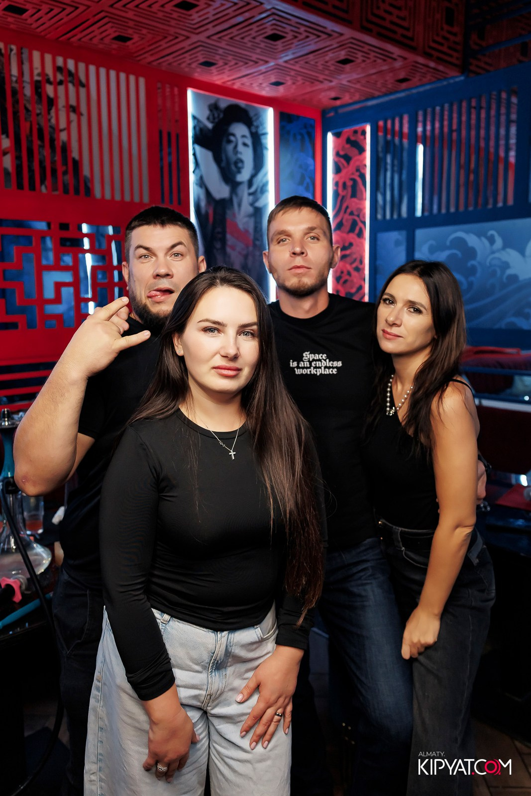 ЗАЯ, НА БИС. КИПЯТКОМ АЛМАТЫ!