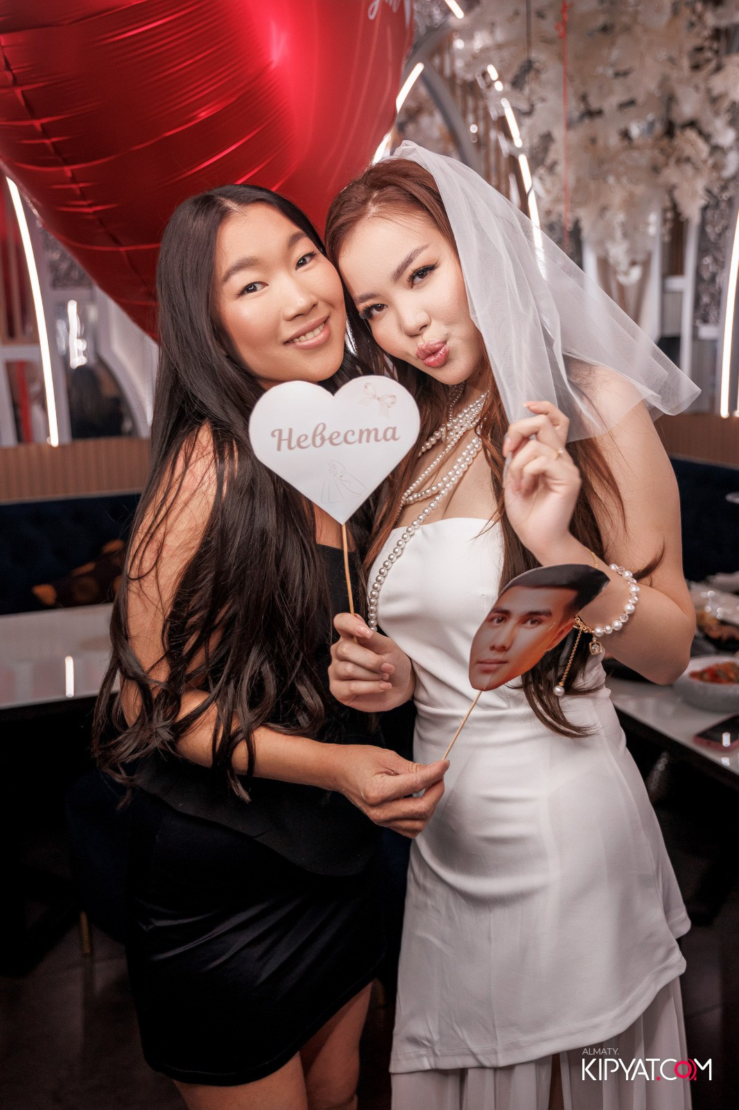 MOOD KARAOKE & TERRACE. КИПЯТКОМ АЛМАТЫ!