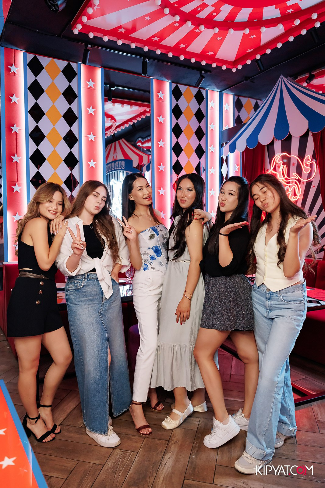 ЗАЯ, НА БИС. КИПЯТКОМ АЛМАТЫ!