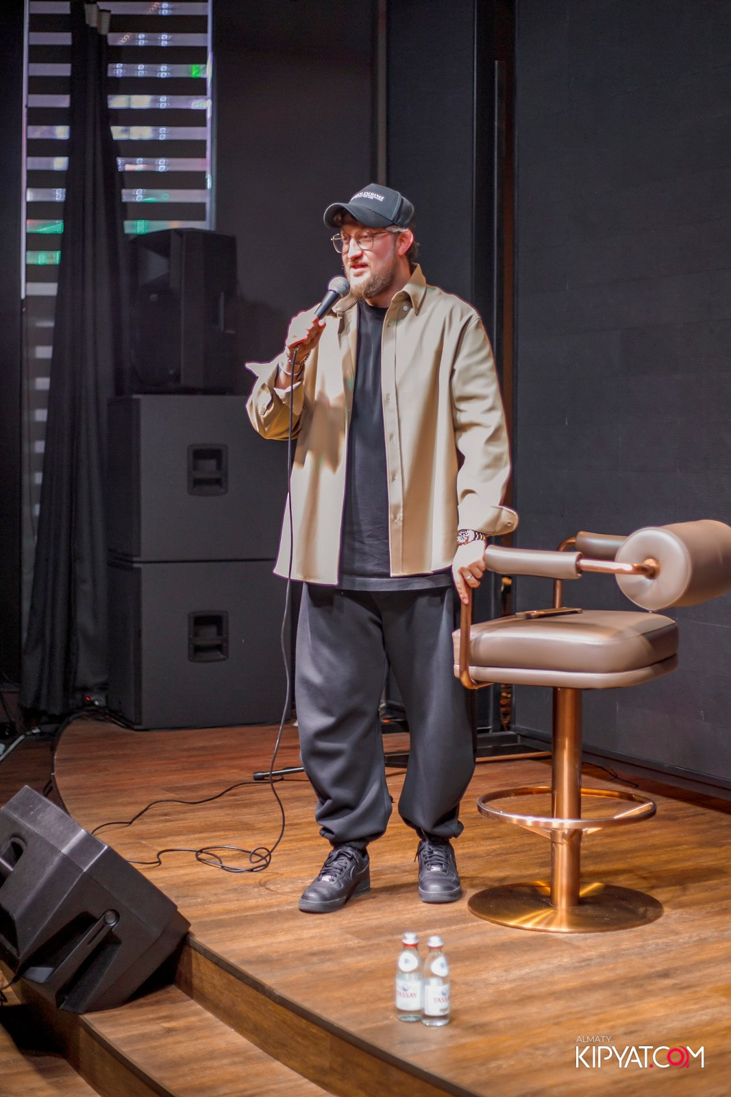 STAND UP КОНЦЕРТ АЛЕКСАНДРА МЕРКУЛЬ. КИПЯТКОМ АЛМАТЫ! Фотосъемка мероприятий в Алматы