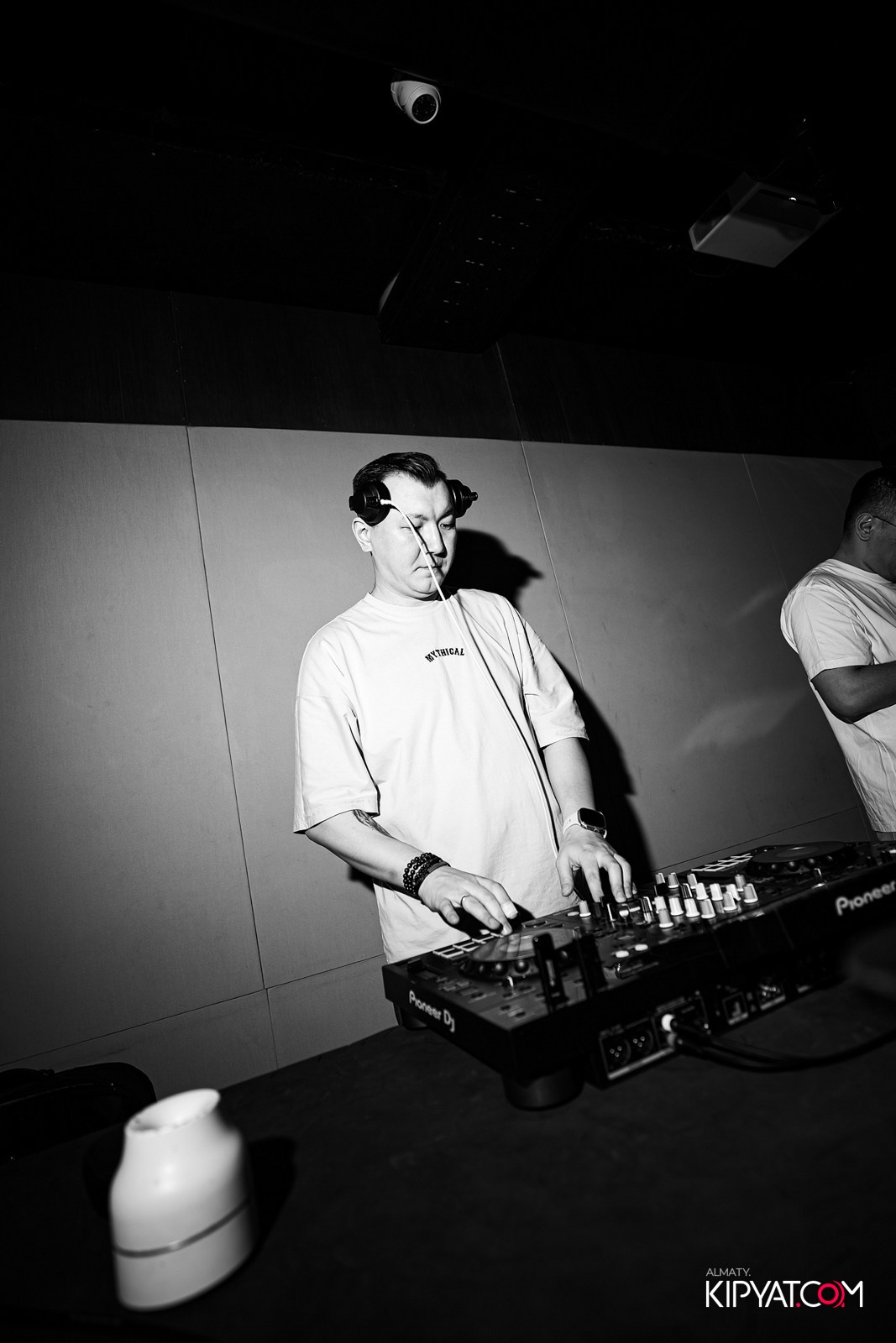 EVENT BAR. КИПЯТКОМ АЛМАТЫ!