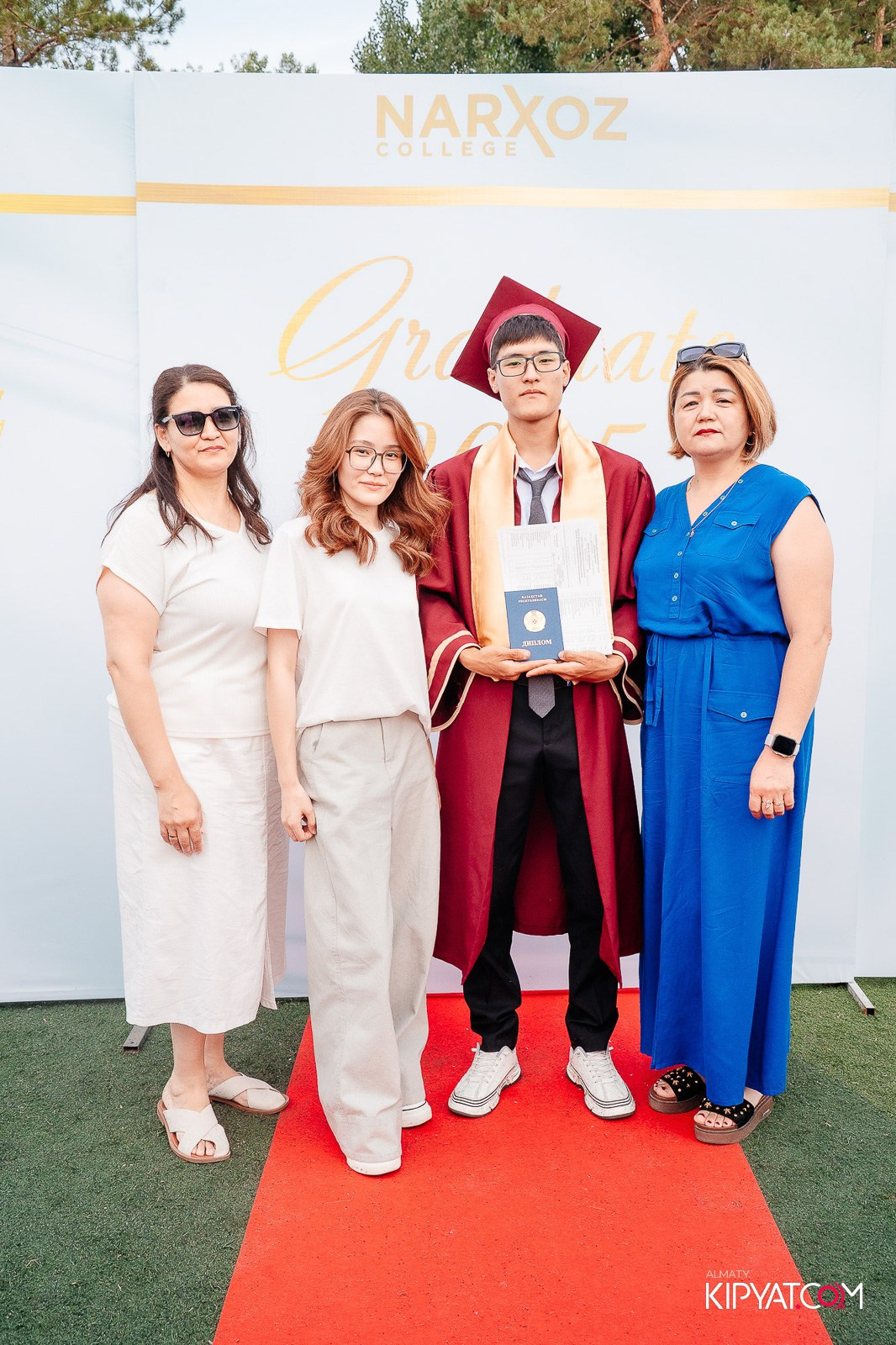 ВРУЧЕНИЕ ДИПЛОМОВ — НАРХОЗ КОЛЛЕДЖ. Part 1. КИПЯТКОМ АЛМАТЫ!