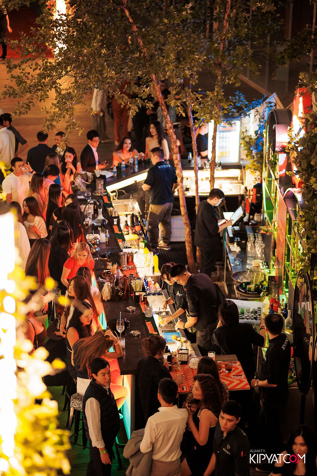 EVENT BAR. КИПЯТКОМ АЛМАТЫ!