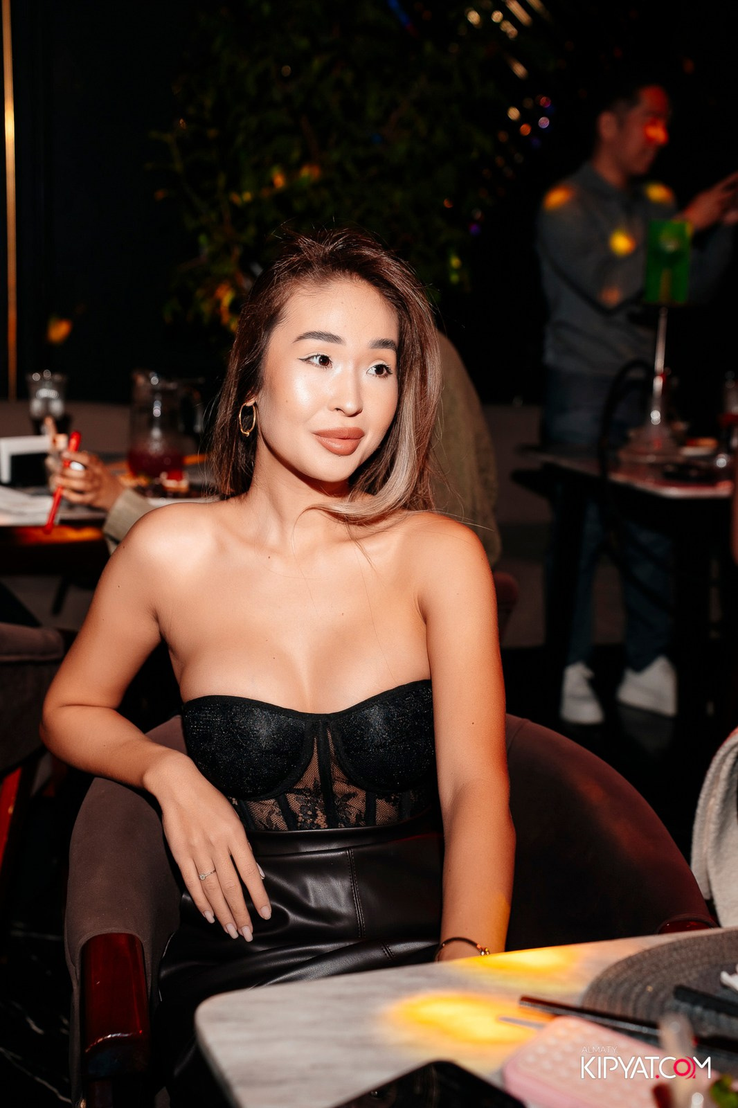 KARAOKE BATTLE В MOOD KARAOKE & TERRACE. КИПЯТКОМ АЛМАТЫ!