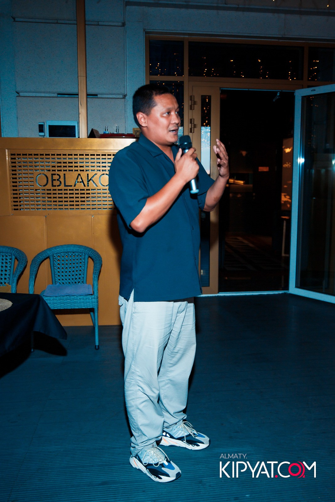 OBLAKO LOUNGE BAR. КИПЯТКОМ АЛМАТЫ!