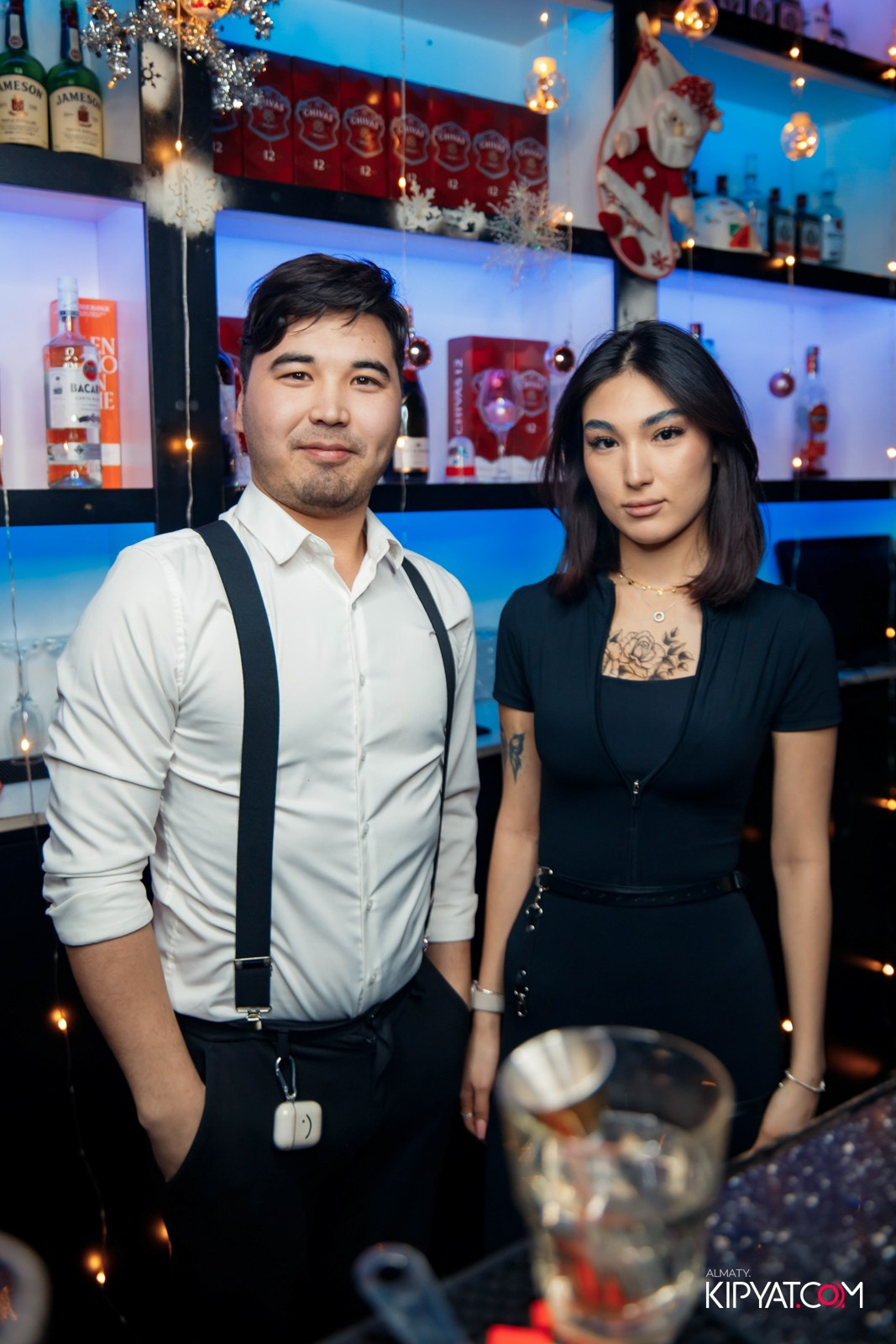 UYAT EMES BAR. КИПЯТКОМ АЛМАТЫ!