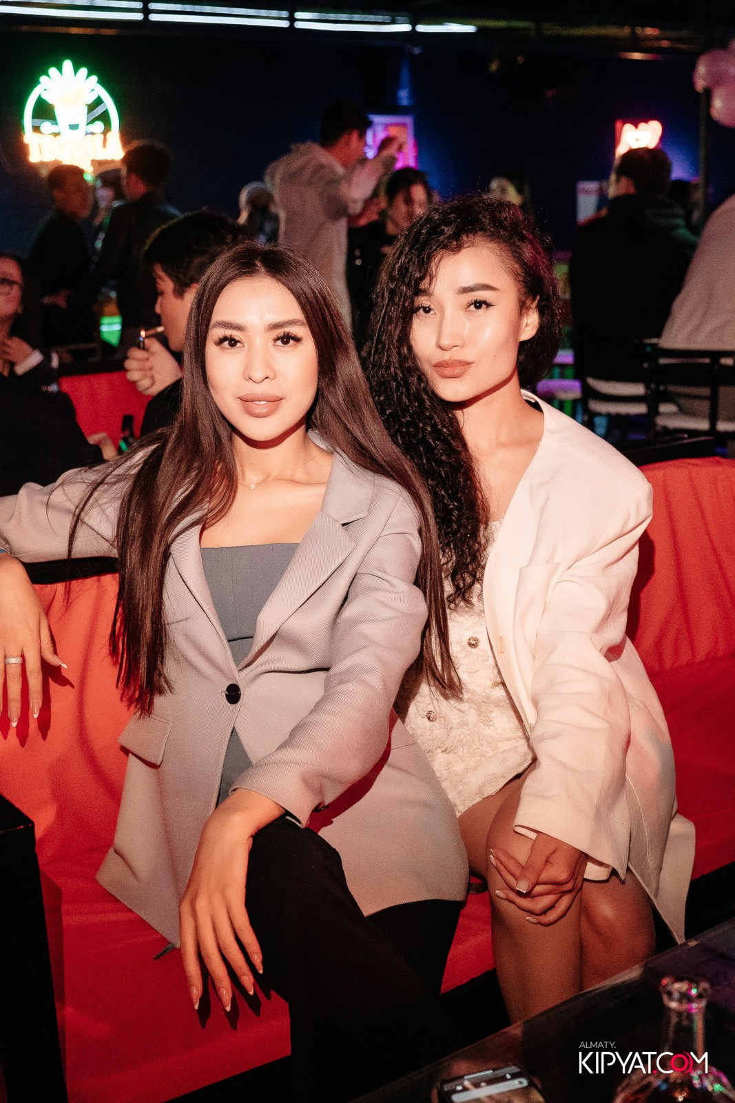 SKY BAR. КИПЯТКОМ АЛМАТЫ!