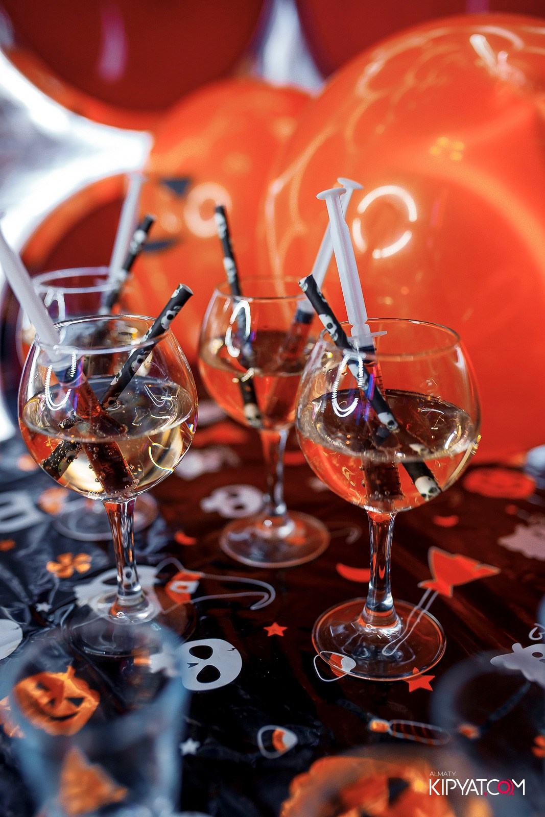 УХО И МЕДВЕДЬ НА ГАГАРИНА. КИПЯТКОМ АЛМАТЫ!