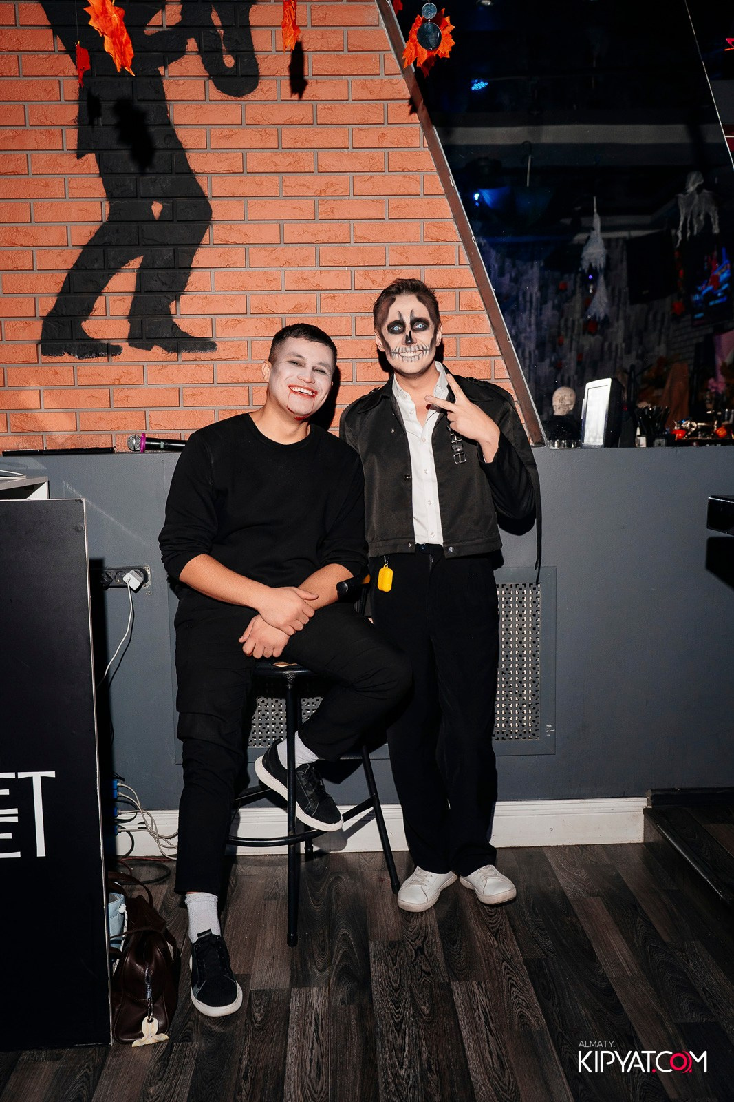 HALLOWEEN PARTY — THE WALL STREET. КИПЯТКОМ АЛМАТЫ!