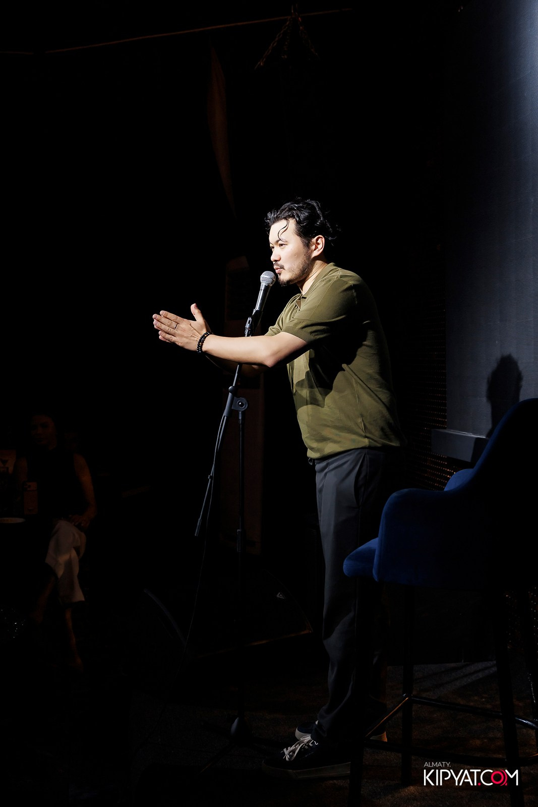 STAND UP КОНЦЕРТ АЛЕКСАНДА МЕРКУЛЬ. КИПЯТКОМ АЛМАТЫ! Фотосъемка мероприятий в Алматы