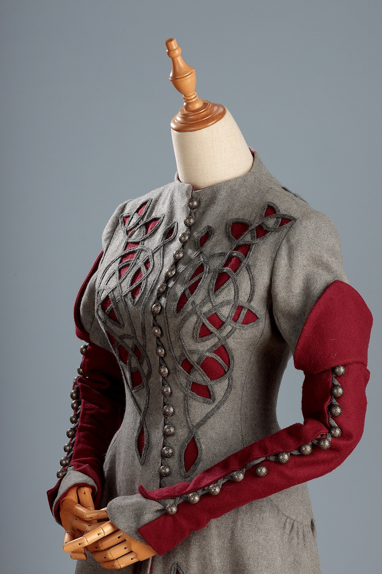 Съёмки для маркетплейсов. Фотограф Александр Калинин