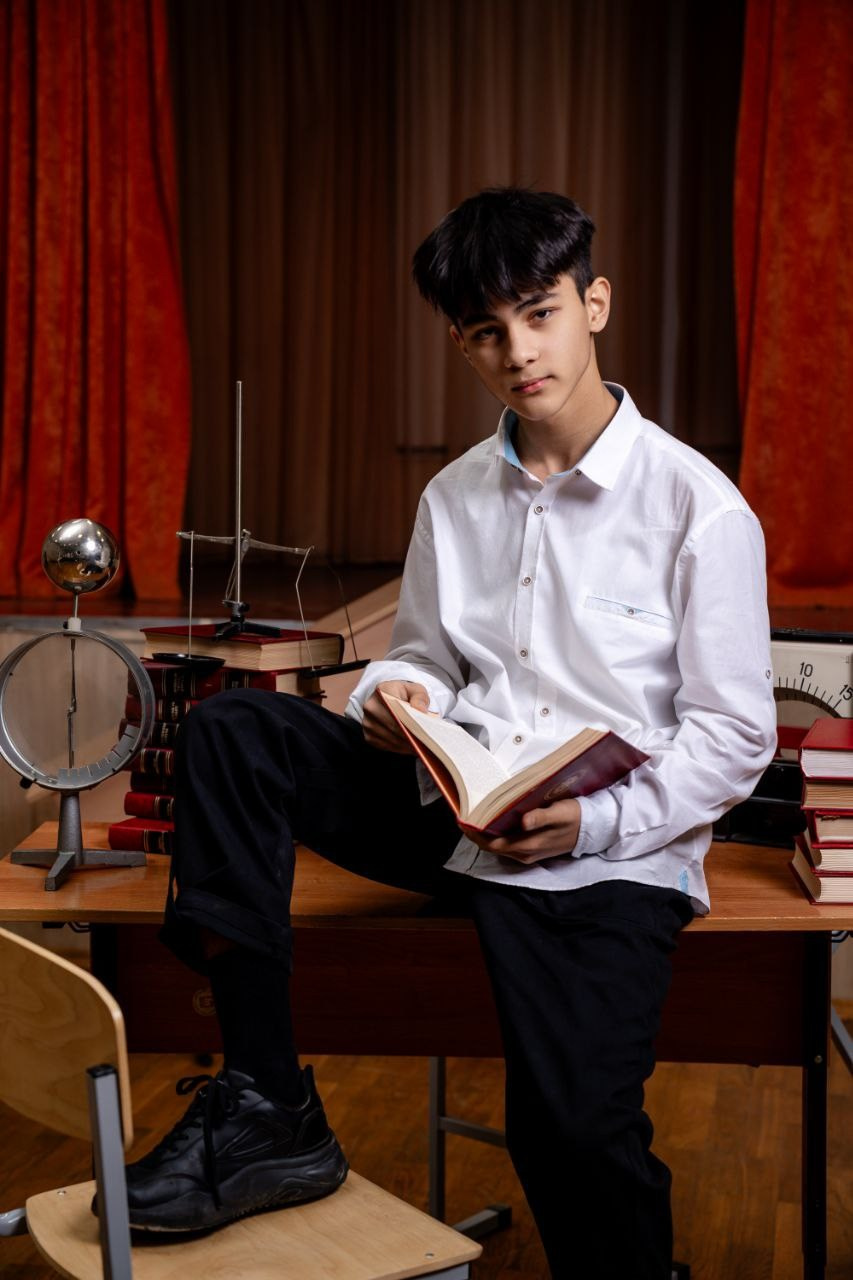 9 класс. Портретный фотограф в Москве Илья Корненков