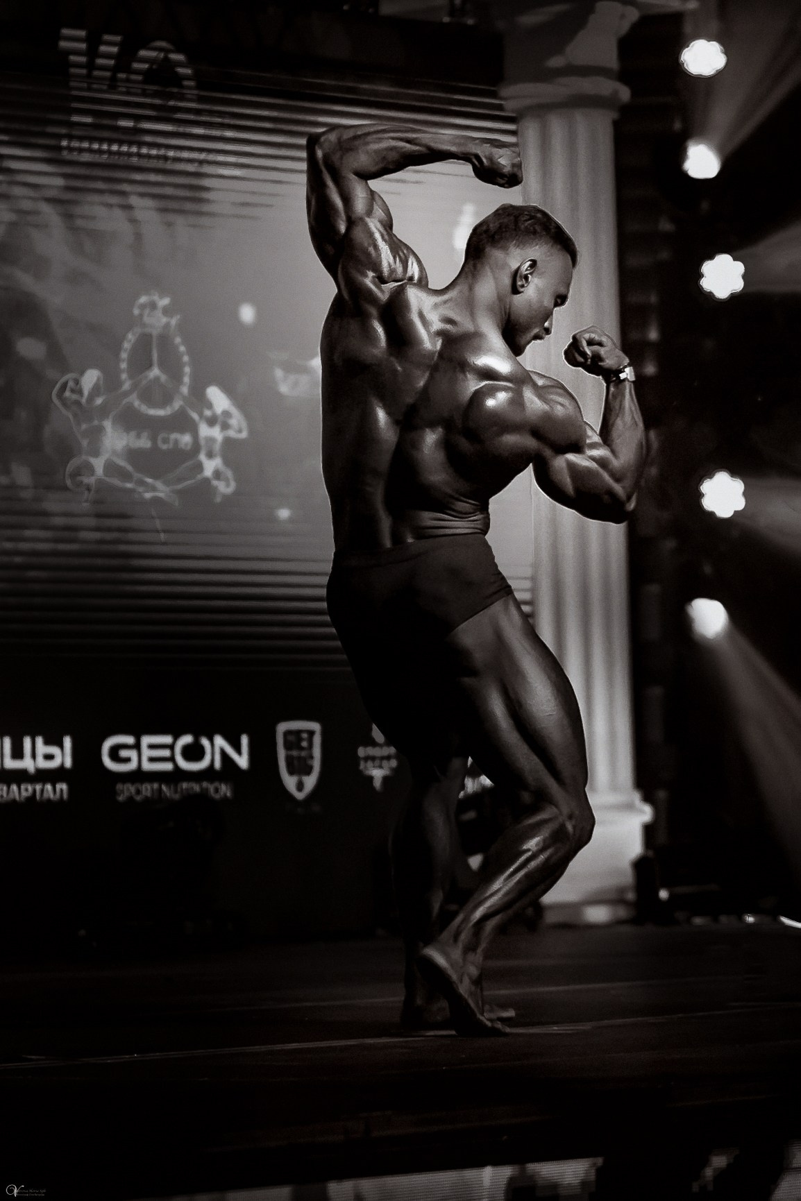 Фотосессия спортсмена_Красивое мужское тело. Фотограф женский и мужской портрет Санкт-Петербург