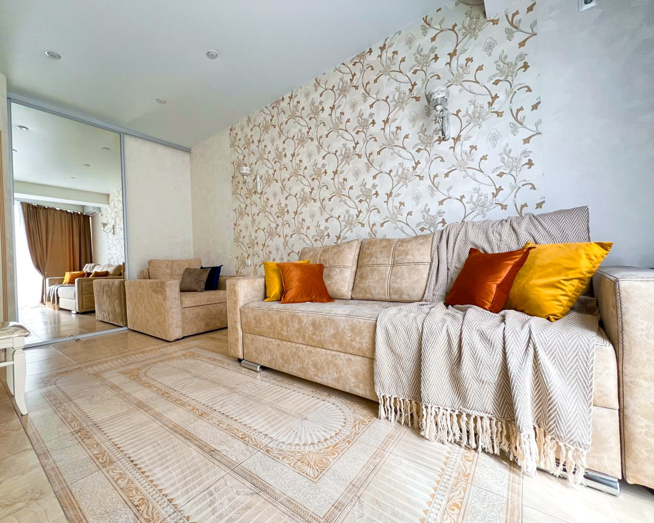 Отличный вариант для отдыха семьей, командировки, путешествия с друзьями. Квартиры посуточно, длительно в Сочи, LARA APART GROUP