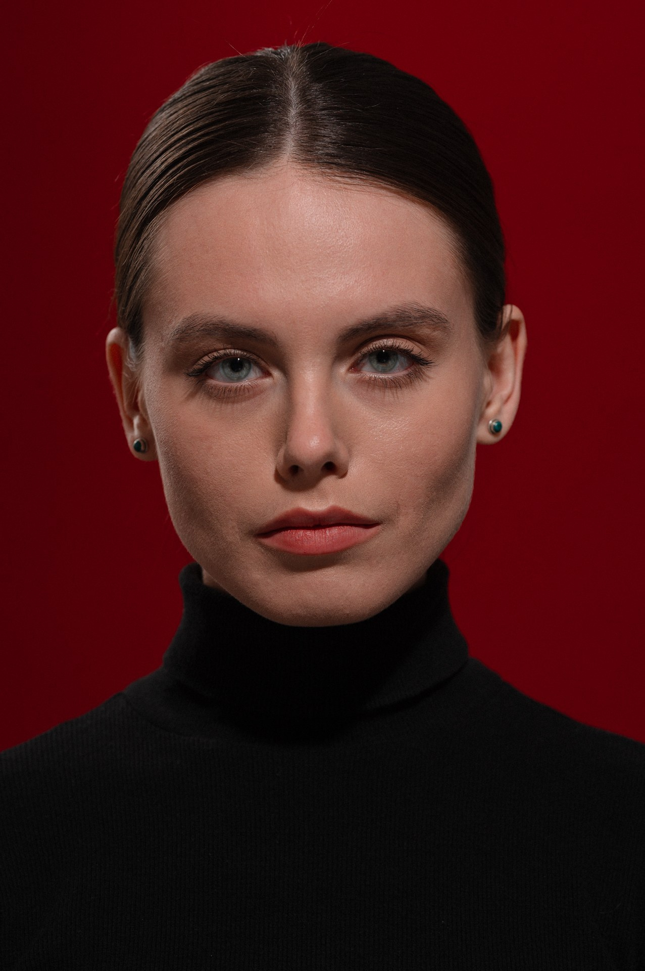 Выпускница ГИТИС.