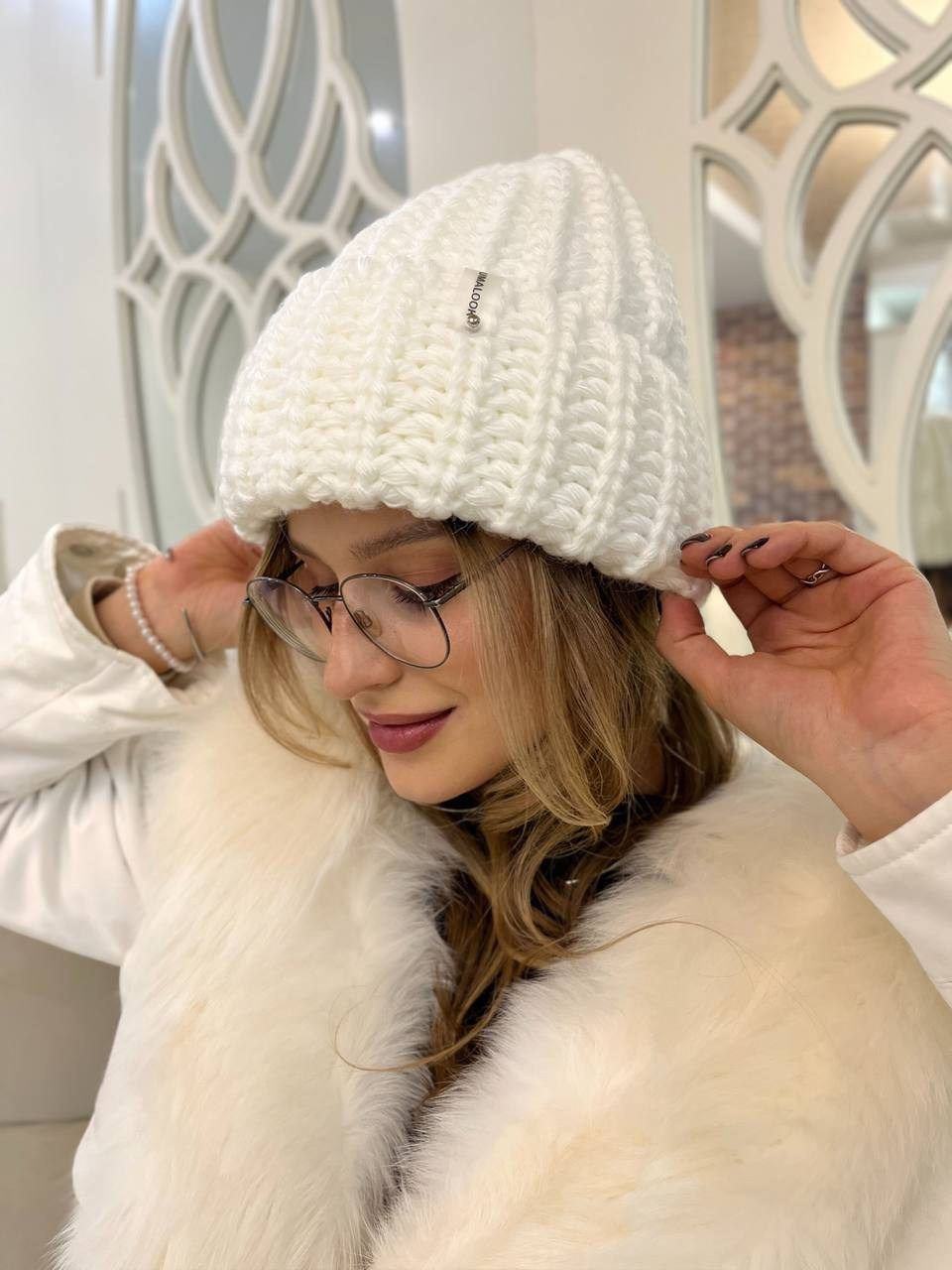 Вероника Д Размер S-М, Рост 168, Параметры 88/62/90. LUNAPRO Дом стильных, сборных и индивидуальных съемок для брендов