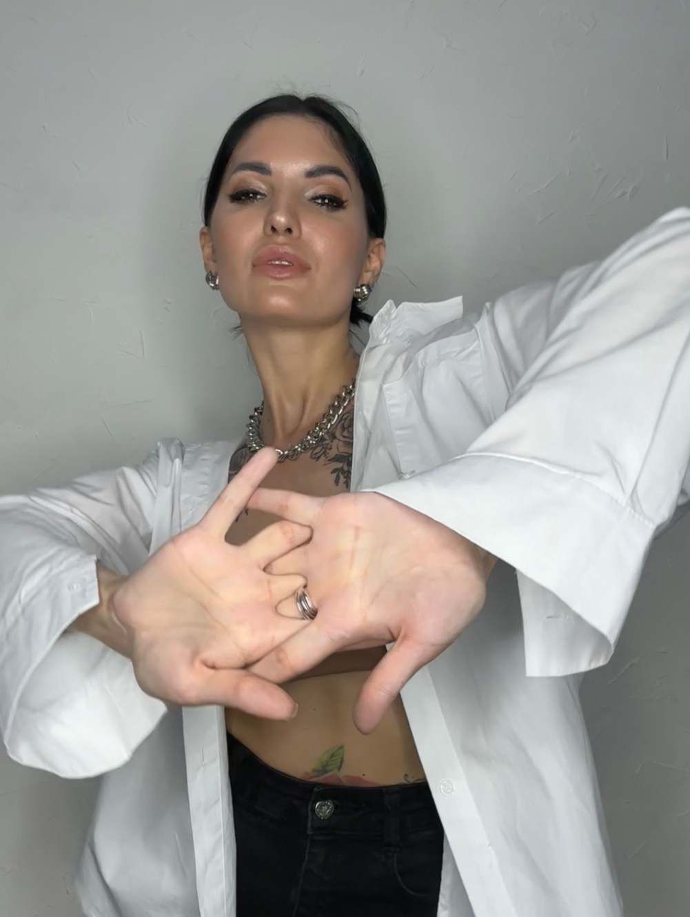 Индивидуальная. Индивидуальный/лавстори/предметный фотограф в Хабаровске Осыка Дарьяна