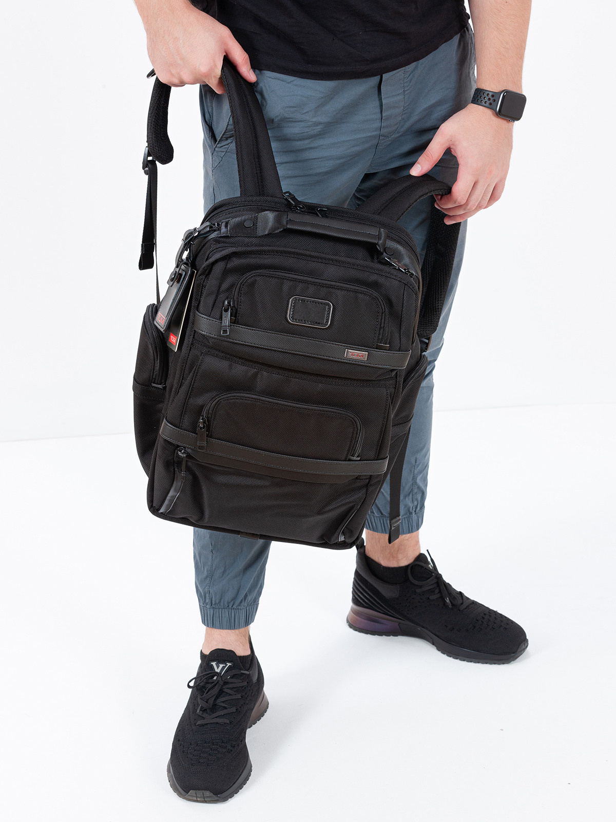 Предметная фотосъемка Москва. Михаил Папулян, каталожная съемка. Сборные фотосъёмки в Москве. фотосессии одежды.фотограф