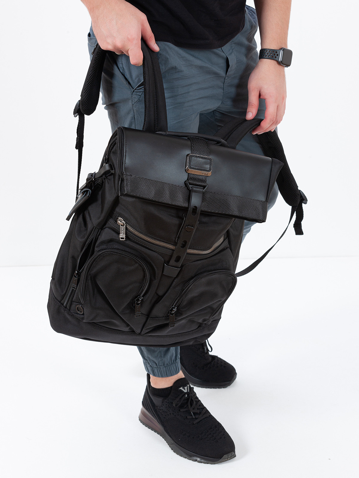 Предметная фотосъемка Москва. Михаил Папулян, каталожная съемка. Сборные фотосъёмки в Москве. фотосессии одежды.фотограф