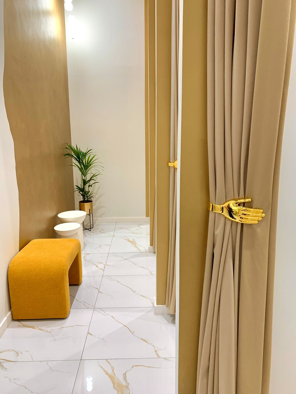 ТОРГОВЫЕ ЗАЛЫ, ОФИС «ANNA VERDI». Студия дизайна интерьеров FORMA