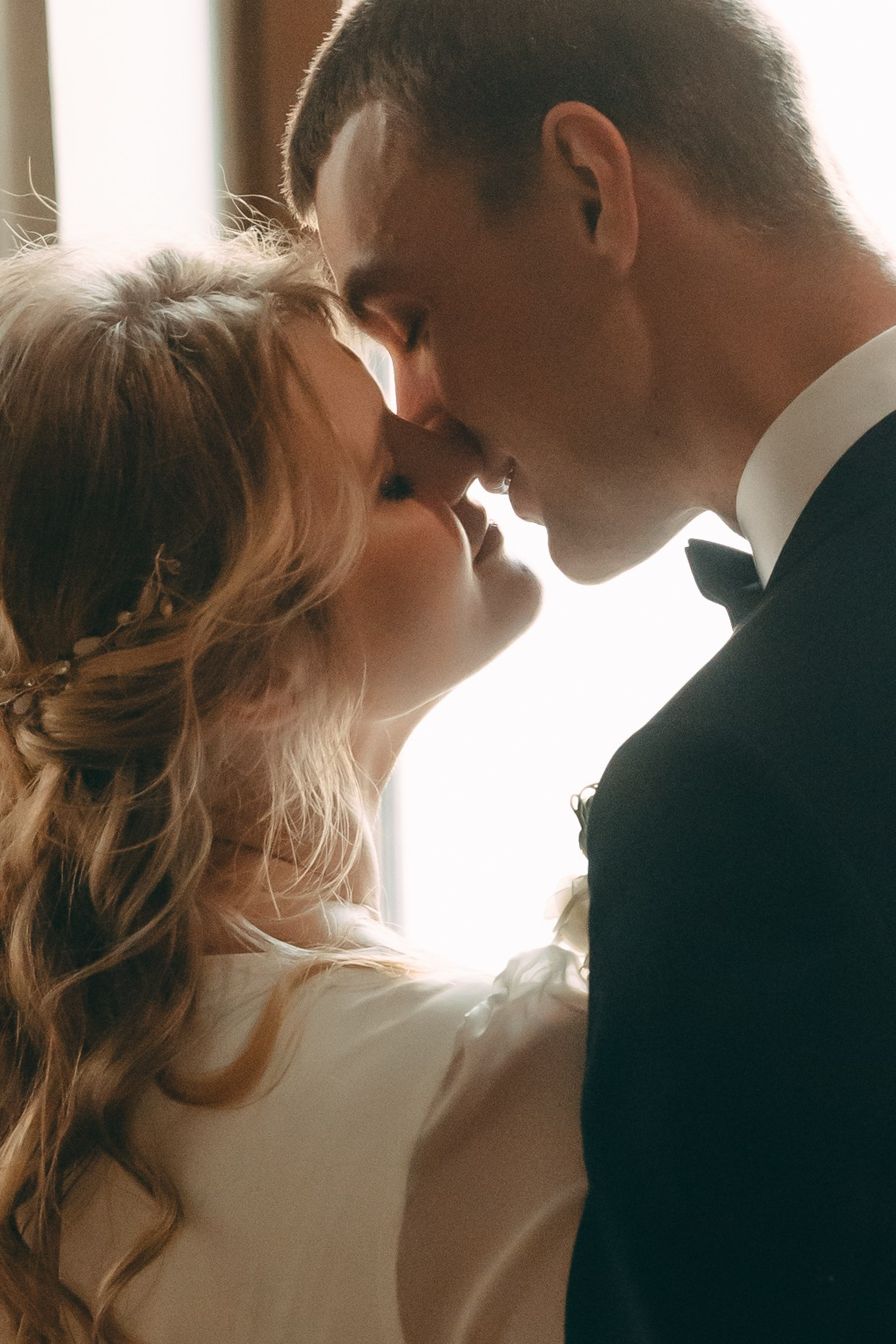 Надя и Валера, ЗАГС Доблести и Витебский вокзал. Семейный фотограф в Санкт-Петербурге Алиса Мохова