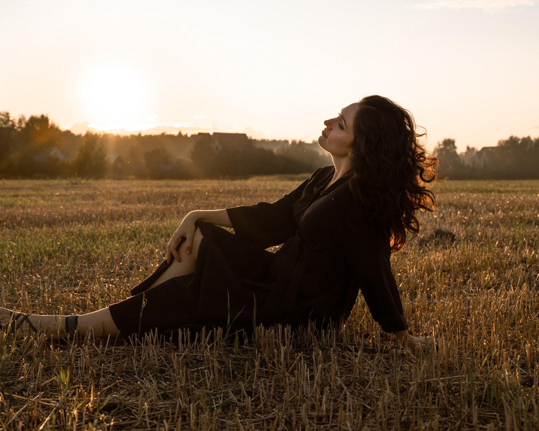 Сьемка на закате в поле. Фотограф в Белграде Чугреева Елена