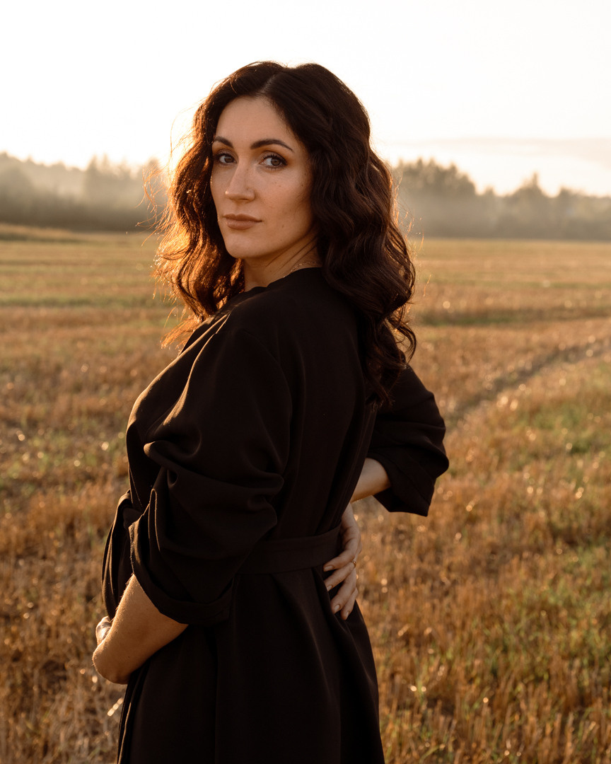 Сьемка на закате в поле. Фотограф в Белграде Чугреева Елена