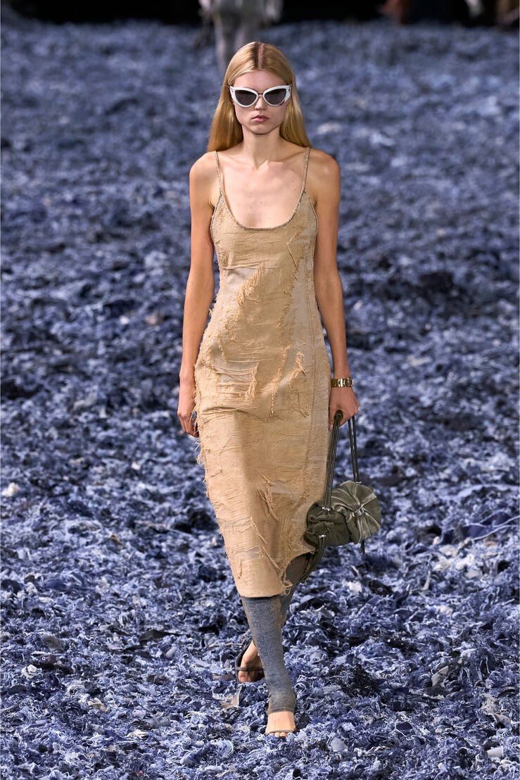 Вдохновляющая коллекция Diesel: тренды деним с Недели моды в Милане весна-лето 2025 — Школа для девочек «Само Совершенство». Школа для девочек во Владивостоке — Само Совершенство