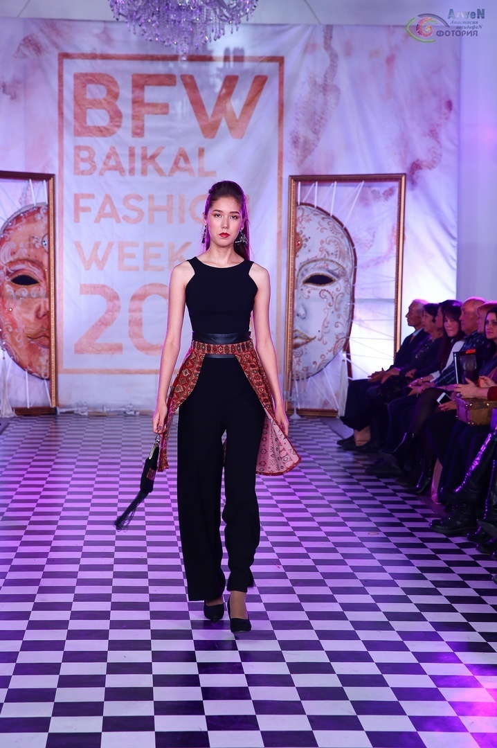 Fashion shows (показы). Модельное агентство ART PODIUM ULAN-UDE