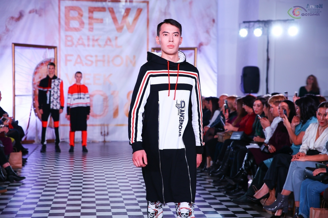 Fashion shows (показы). Модельное агентство ART PODIUM ULAN-UDE