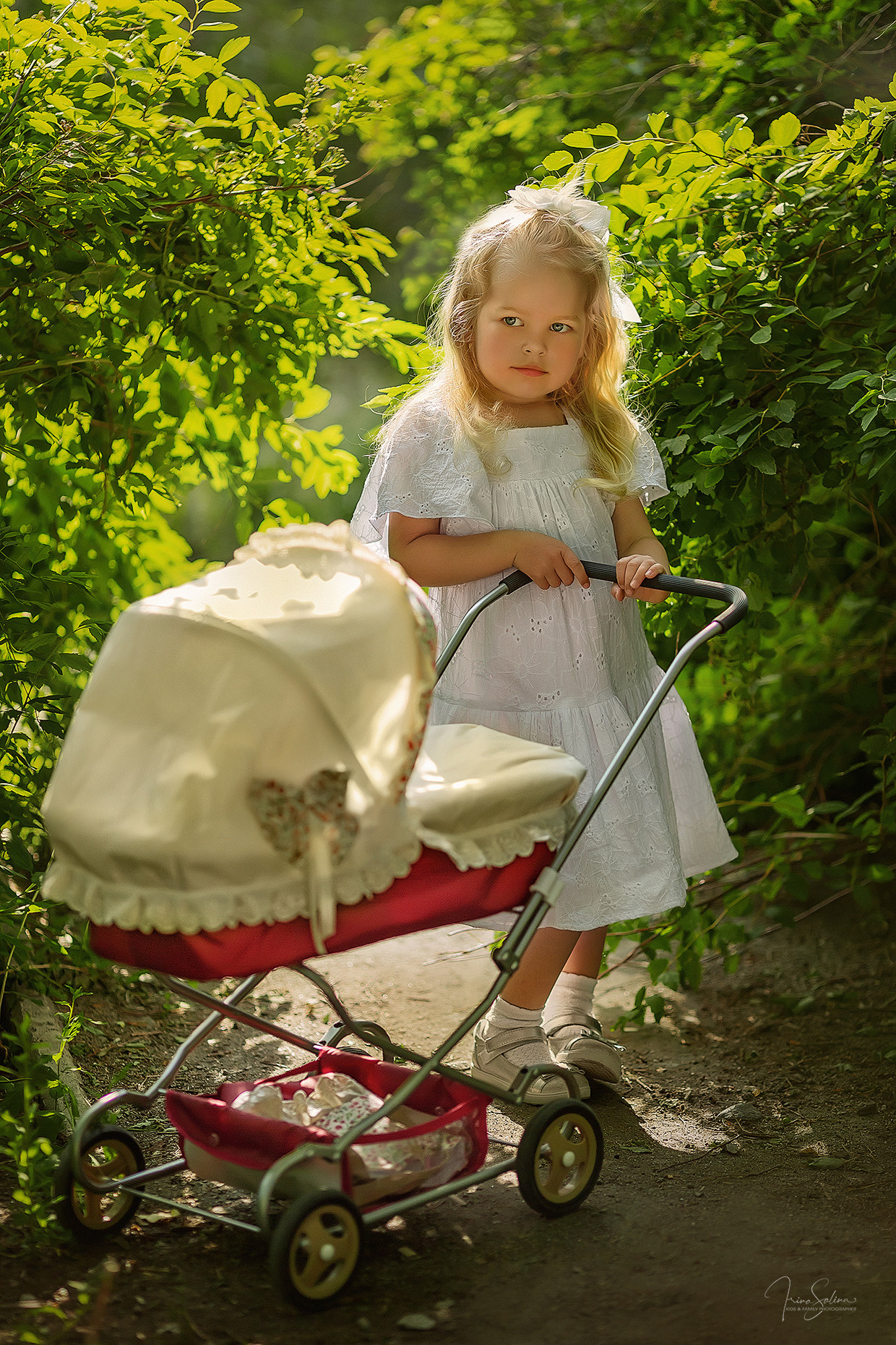 Дети на прогулке. Детский и семейный фотограф в Екатеринбурге